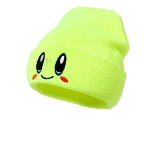 Gorro de Jacquard personalizado al por mayor para hombres y mujeres gorros de invierno personalizados gorro de camuflaje gorro de acrílico suave transpirable - Product Image 5