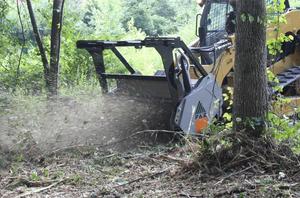 Broyeur forestier UML/SSL 175 VT pour mini-chargeuse, équipement de construction pour 75-120 CV, état d'occasion, avec moteur Yanmar et vérin hydraulique Cat - Product Image 5