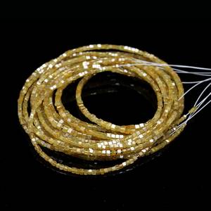 Perles cubiques en diamant jaune naturel AAA+ 1,5-2,5 mm, brin en boîte avec diamants jaunes rares, fantaisie, facettés et étincelants - Product Image 4