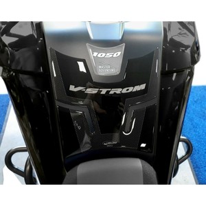 Set di Adesivi 3D Personalizzati per Moto Suzuki V-STROM 1050 - Finitura Argento - Product Image 4