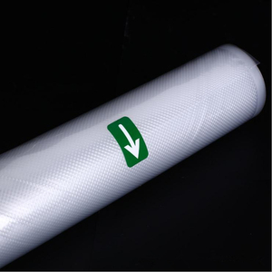 Las bolsas de productos biodegradables en rollo están hechas de una sola capa altamente transparente para el hogar, provienen de necesidades personalizadas OEM de Vietnam - Product Image 3