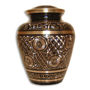 Urnas de cremación para adultos de latón de alta calidad con flores y hojas grabadas urnas funerarias de Metal con acabado de Color dorado y negro - Product Image 5