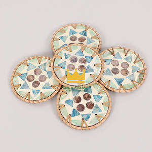 แผ่นรองแก้วหวายหลากสีสำหรับรองแก้วสไตล์วินเทจเป็นมิตรต่อสิ่งแวดล้อมแผ่นรองแก้วแบบสาน - Product Image 1