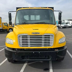 Compre Ahora con Nosotros: Camión de Plataforma USADO M2 2019 de 26 pies - 220HP, 7 Velocidades, Puerta Trasera Automática, Envío a Todo el Mundo - Product Image 1