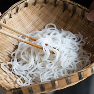 ขายด่วน วุ้นเส้นข้าวจากซัพพลายเออร์ในเวียดนาม ราคาถูก คุณภาพมาตรฐาน/ติดต่อ 84-985971368 - Product Image 1