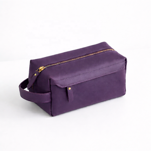 Bolsa de Aseo de Viaje Impermeable con Cremallera de Cuero Genuino Marrón con Logotipo Personalizado, Bolsa de Cuero Crazy Horse para Kit de Afeitado - Product Image 6