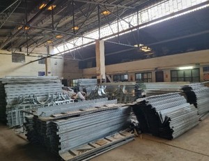 Tienda de bandejas de cables industriales para plantas de energía Centros de datos y construcción-Precio de tipo sólido de acero galvanizado en caliente - Product Image 3