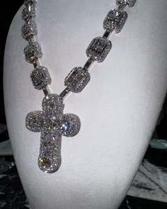 925 argent personnalisé croix pendentif rond Moissanite diamant Hip Hop bijoux glacé charme collier cadeau d'anniversaire - Product Image 5