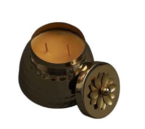 Pot de bougie rond martelé d'or en métal décoratif d'événement avec couvercle de bouton de fleur pour le pot de bougie de décoration de table à la maison - Product Image 1