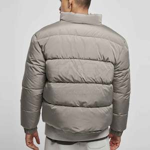 2025 100% poliéster Boxy Fit Bubble chaqueta de invierno para hombres ropa informal hombres Boxy Fit Bubble chaqueta de invierno para la venta - Product Image 3