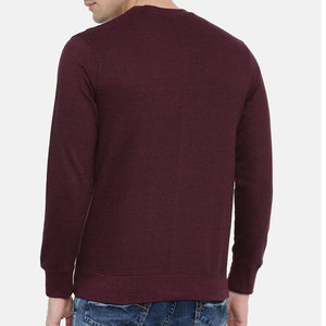 Sweat-shirt streetwear pour homme en bordeaux foncé |   Pull à col rond en coton rouge Merlot de qualité supérieure |   Étiquetage privé en gros personnalisé - Product Image 3