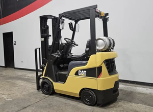 Offre exclusive aux enchères pour chariots élévateurs à pneus coussinés 2C3000 de 2015, capacité de maintien de 3000 LBS - Product Image 4