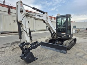 Miniexcavadora Hidráulica Usada Bobcat de 2 Toneladas con Motor, Caja de Cambios PLC, Bomba de Motor y Engranajes de Alta Eficiencia, 2 Años de Garantía, Envío Rápido - Product Image 4