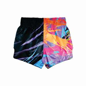 กางเกงขาสั้นมวยไทยสีดำแบบสั่งทำชุดชกมวย - Product Image 1