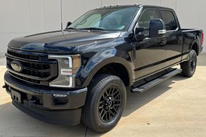 Ford F-250 Super Duty Lariat 4x4 2021 Usada en Buen Estado, Motor V8 de 7.3 Litros, Equipamiento de Alta Gama - Product Image 2