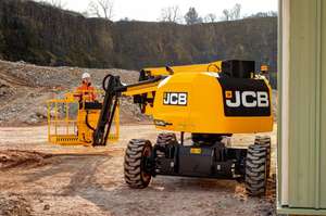 High Quality JCB Scissor Lift <b>on</b> Trailer 19 with Core Components Engine Motor Gear Pump-Available for Sale - Product Image 6