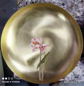 Plateau de service rond en métal martelé, finition dorée, plateau décoratif en fer pour la maison, l'hôtel, le restaurant, la décoration de table - Product Image 6