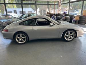 2004 PORS CHE 996 auto sportiva da corsa a trazione anteriore/coupé 4 S COUPE NEU VOLL 415PS Twin Turbo 7s cambio automatico - Product Image 4