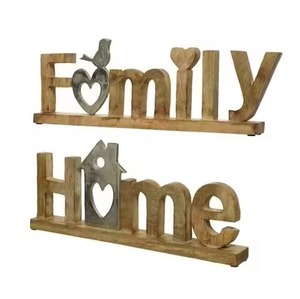 Sculpture en bois de la famille et de la maison, ornement de table décoratif pour le salon, l'étagère, le bureau ou l'affichage mural - Product Image 1