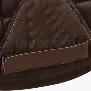 Tapis de selle personnalisés de haute qualité Meilleur tissu matelassé pour chevaux Collection 2024 Tapis de selle - Product Image 6