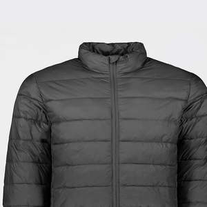 Veste matelassée streetwear pour hommes avec logo personnalisé Manteau à bulles utilitaire extérieur résistant à l'eau de haute qualité pour vestes matelassées d'hiver - Product Image 4