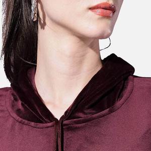 Elegante chándal de terciopelo de talla grande para mujer, elegante sudadera de manga larga con cuello redondo y pantalones para correr, traje informal suave para mujer - Product Image 5