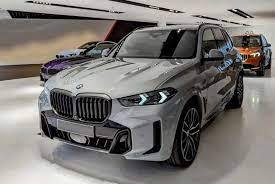 SUV X5 d'occasion, transmission automatique, phares LED, pneus R20, toit ouvrant panoramique, intérieur cuir, conduite à gauche/droite, à vendre - Product Image 5