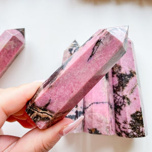 Hermosa Torre de Rodonita Natural de Primera Calidad, Cristal Pulido, Marca MUNTAHA AGATE, Tamaño 4-6 Pulgadas, Feng Shui - Product Image 3