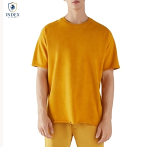 เสื้อยืดผู้ชายสีเหลืองล้วน คอโอ แขนสั้น ทรงปกติ ผ้าคอตตอนถัก ยี่ห้อ Index Apparel - Product Image 1
