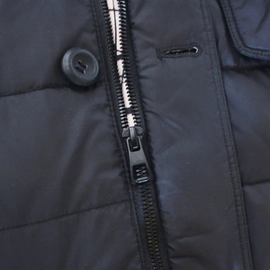 Ropa informal con logotipo personalizado Chaqueta de invierno acolchada para hombre Chaqueta acolchada gruesa cálida para exteriores Chaqueta acolchada a precio barato Transpirable OEM - Product Image 4