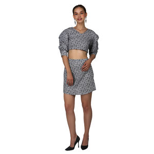 Imprimé fleuri haut court jupe ensemble femmes décontracté été plage tenue col en V bulle manches à la main à la mode à la mode deux pièces - Product Image 1