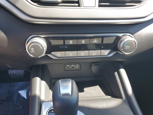 Nissan Altima 2.5 S-R FWD 2021 - Product Image 6