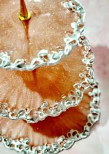 เซิร์ฟเวอร์สำหรับตกแต่งเค้กเรซินอีพ็อกซี่3ชั้นทำด้วยมือถาดทรงสี่เหลี่ยมถาดเค้กมาตรฐานสูง - Product Image 4