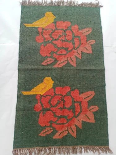 Identique à l'image