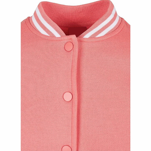 Venta al por mayor Mujeres Crop Varsity Chaquetas con diseño personalizado Mujeres Bomber Chaquetas Parches bordados College Chaqueta de béisbol para los hombres - Product Image 3