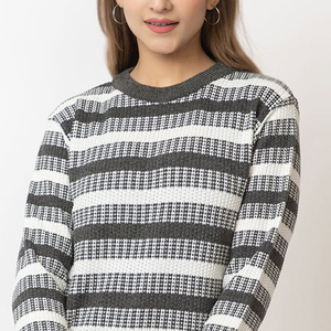 Suéter de mujer con patrón de punto de bloque de color suéter suave para mujer con cuello redondo suéter de punto de moda para mujer - Product Image 5