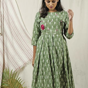 Solid Pattern Designer Straight Style Maxi <b>Dress</b> Pure Cotton Outfit Natural Waistline for <b>Beach</b> Party Birthday Gifting Wholesale - Product Image 1