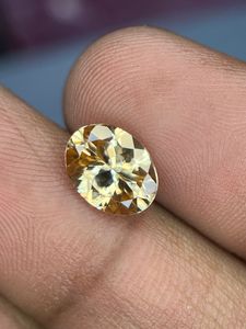 พลอยเซอร์คอนธรรมชาติทรงไข่เจียระไน5CT 2-5มม. - Product Image 3