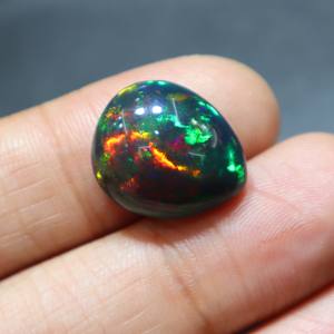 โอปอลดำเอธิโอเปียธรรมชาติทรงหลังเบี้ยเรียบ สำหรับทำเครื่องประดับ - Product Image 3