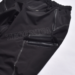 Pantalon de ski noir imperméable unisexe Offre Spéciale avec poche zippée surdimensionnée et design isolé pour l'extérieur - Product Image 4
