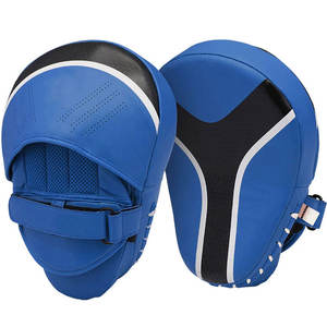 Guantes de Boxeo Personalizados de Cuero Impermeable Winning Focus, Guantes de Entrenamiento Profesional Curvos, OEM - Product Image 2