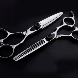 5.5 นิ้วสแตนเลสผมกรรไกรชุดสําหรับร้านตัดผมกรรไกรบางสําหรับร้านทําผมตัดผมกรรไกรชุด - Product Image 3