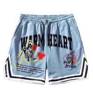 กางเกงขาสั้นโลโก้สุดเท่สำหรับผู้ชาย สตรีทแวร์สุดอินเทรนด์ ทรงลำลอง แห้งเร็ว สำหรับกิจกรรมประจำวันในฤดูร้อน - Product Image 1