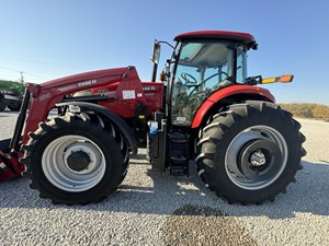 Tractor John Deere Farmall 140A 2022, tractor caminante usado con componentes de núcleo de potencia nominal de 140HP incluidos, para industrias agrícolas - Product Image 5