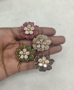 Encantadores anillos de piedra de diamante americano Kundan pulido mate de oro antiguo de alta calidad en patrón Floral en diferentes colores - Product Image 2