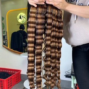 Paquets de cheveux Remy brésiliens ondulés de l'océan 30 pouces de longueur sans enchevêtrement et perte de cheveux Extensions de cheveux humains vietnamiens bon marché - Product Image 1