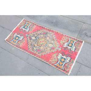Tapis vintage 1,6 x 3,3 pieds, petit tapis turc, tapis à pois rouge et bleu - Product Image 2