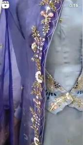 ชุดสูทแฟชั่นอินเดียปักด้วยมือจากนักออกแบบสมัยใหม่สำหรับงานปาร์ตี้ - Product Image 2