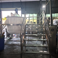 Cuve de mélange chimique en polypropylène anticorrosion avec agitateur motorisé et capacité de broyage pour liquide de blanchiment, haute productivité