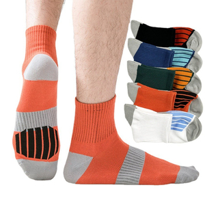 Calcetines ligeros de cinco dedos, cómodos y transpirables, ideales para ropa deportiva, gimnasio y actividades al aire libre - Product Image 4